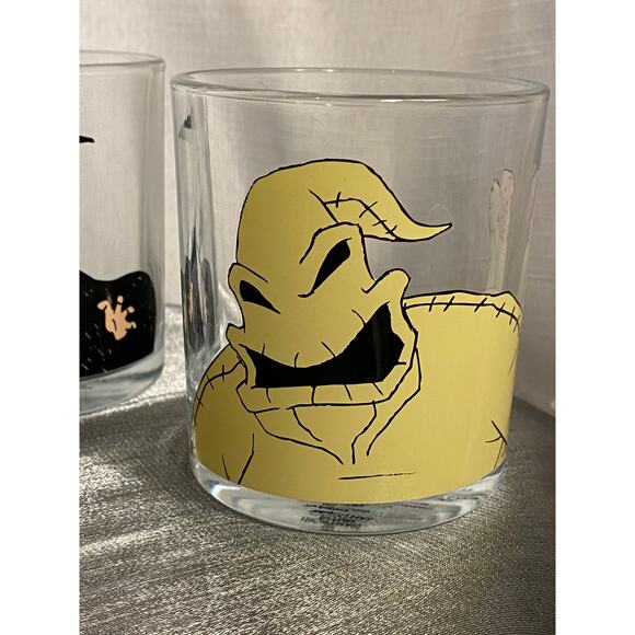 The Nightmare Before Christmas Set of 4 Character Drink Glasses 3.5 in EUC - Picture 7 of 14